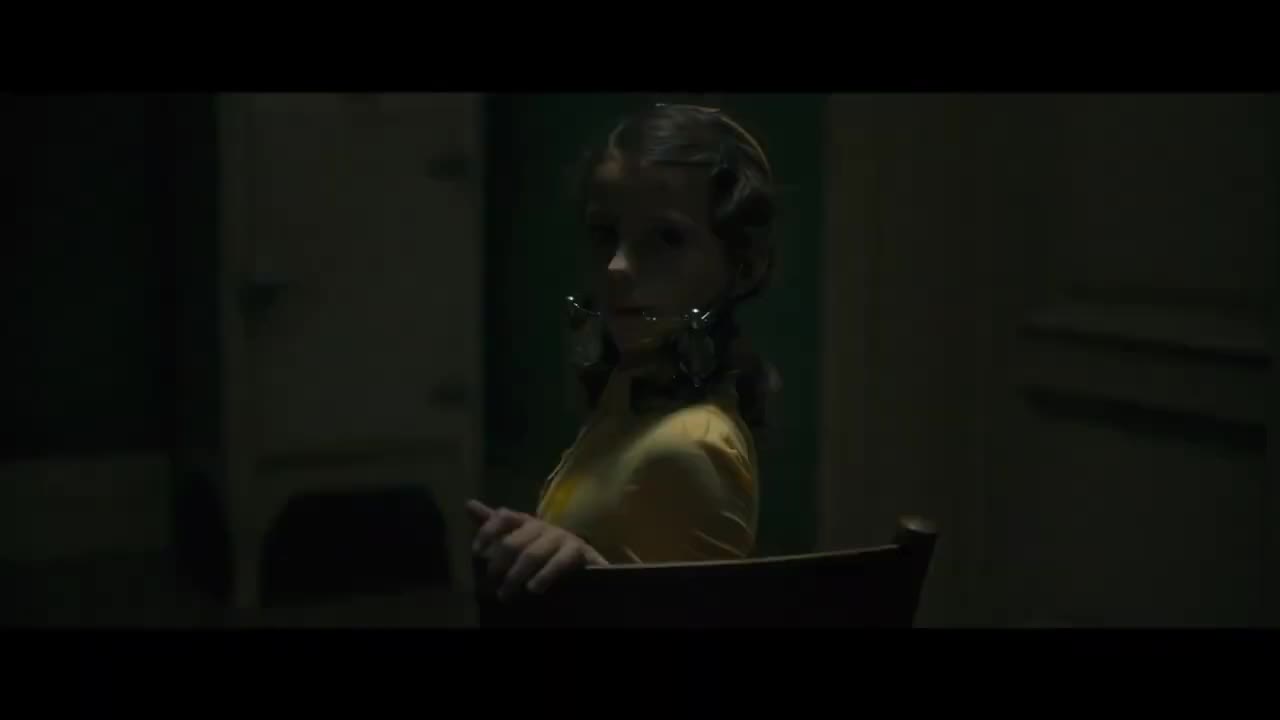 Extrait vidéo du film  Earwig