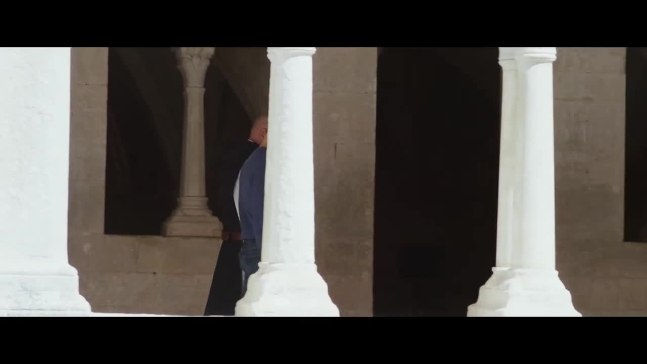 Un extrait du film  Je m abandonne à toi