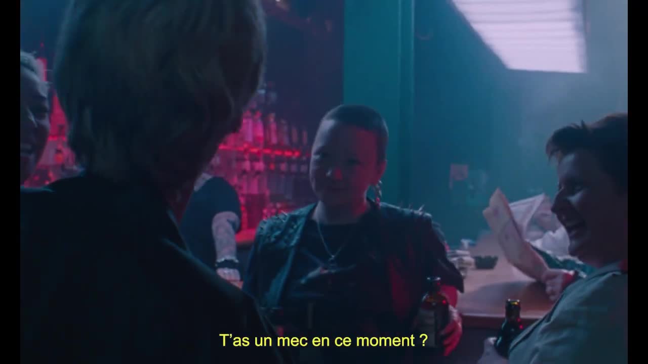 Extrait vidéo du film  Blue Jean
