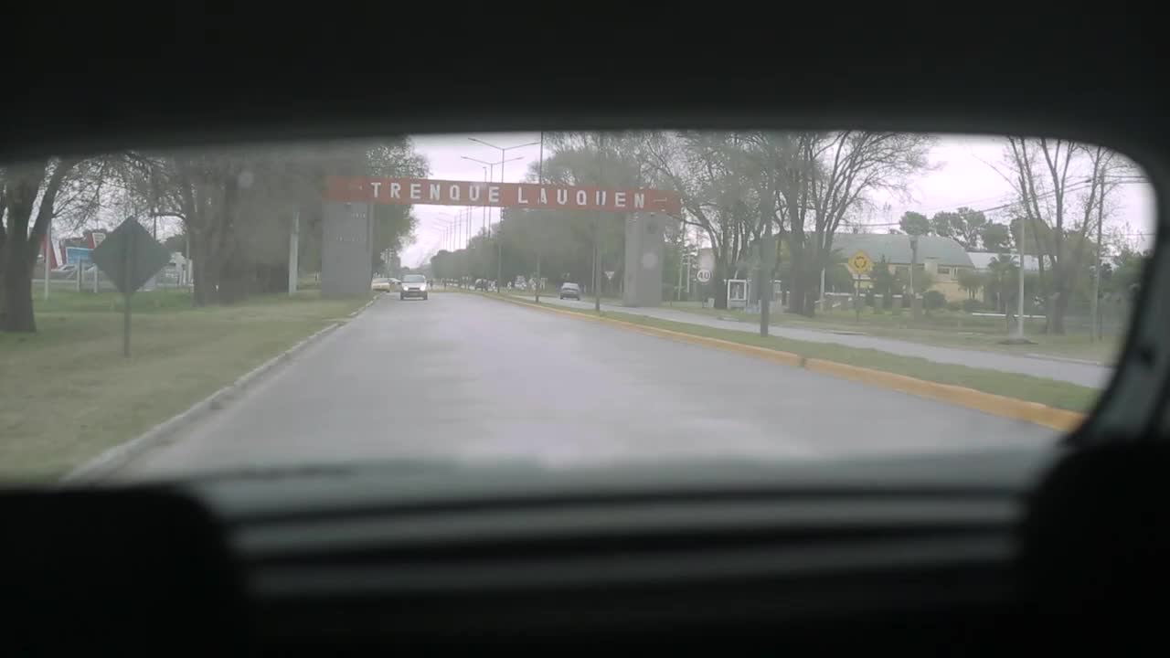 Extrait vidéo du film  Trenque Lauquen (partie 2)
