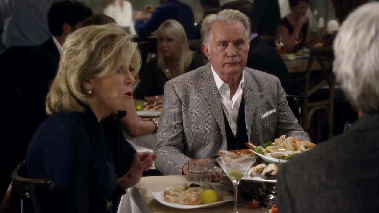 Un extrait de la série  Grace et frankie