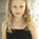 photo de Emily Alyn Lind