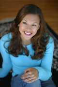 Nicci Faires