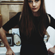 Voir les photos de Louise Brealey sur bdfci.info