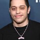 Voir les photos de Pete Davidson sur bdfci.info