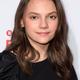 Voir les photos de Dafne Keen sur bdfci.info