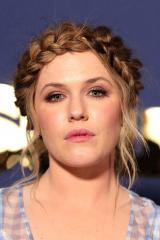 Harriet Dyer
