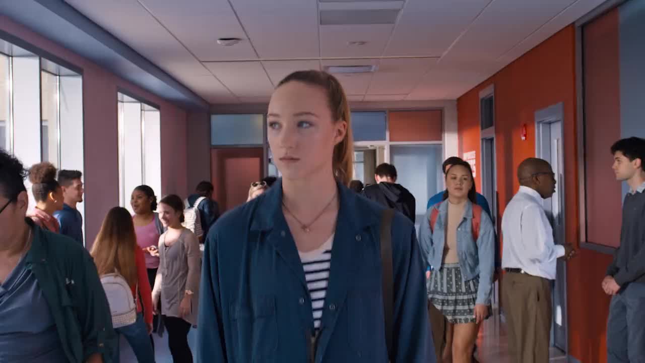 Un extrait du film  Tall girl