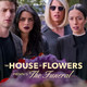 photo du film La casa de las flores présente : les funérailles