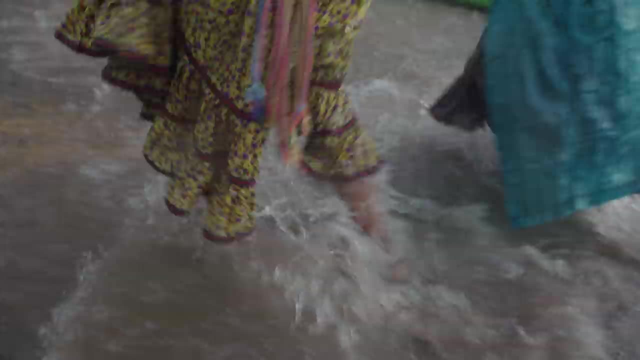 Extrait vidéo du film  Lorena, la femme aux pieds légers