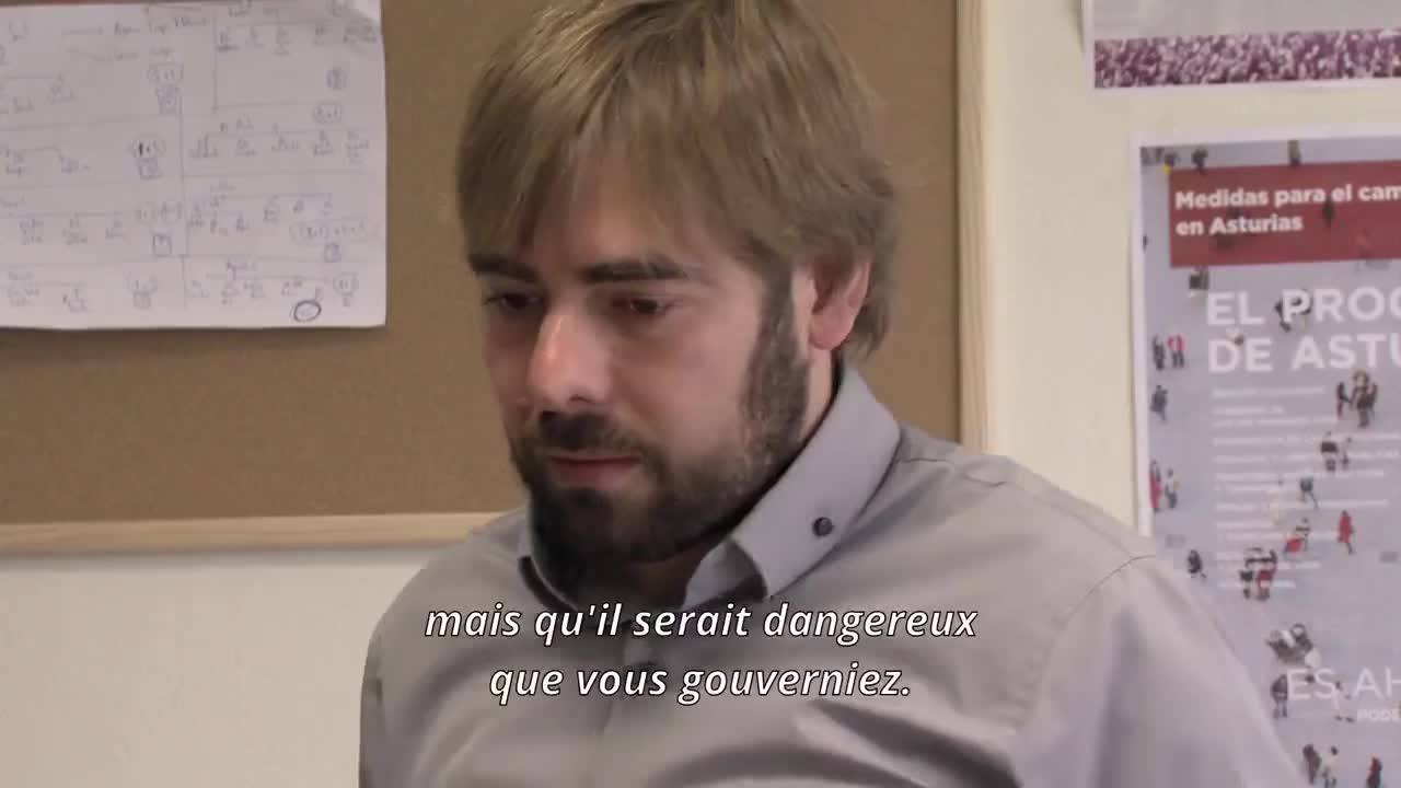 Extrait vidéo du film  En política