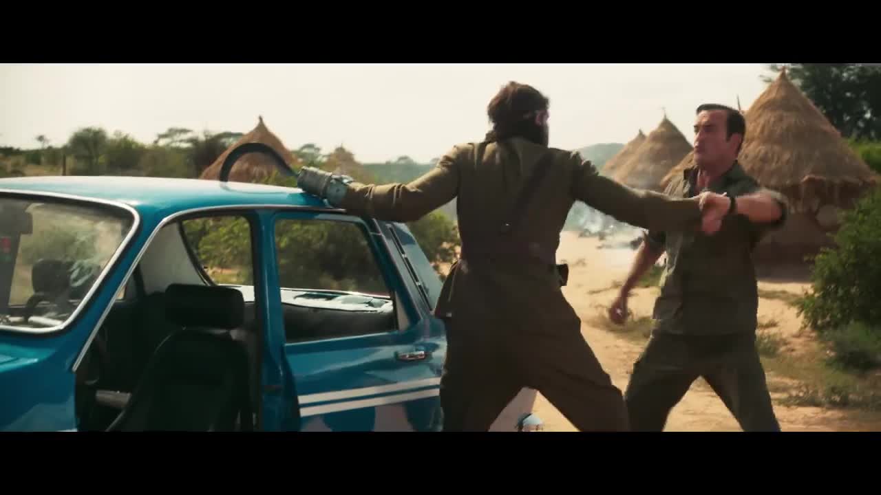 Extrait vidéo du film  Oss 117 : Alerte rouge en Afrique noire