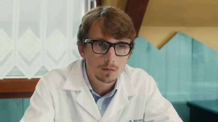 Extrait vidéo du film  Un village presque parfait