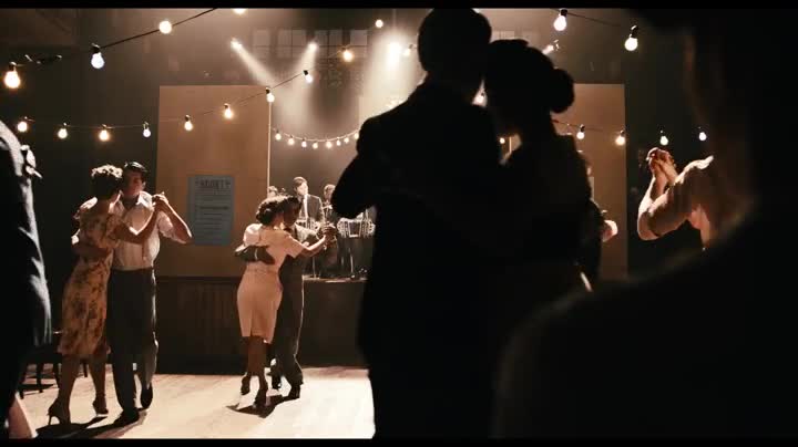 Extrait vidéo du film  Ultimo tango
