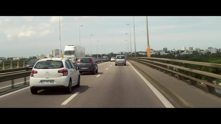 Extrait vidéo du film  Villeperdue